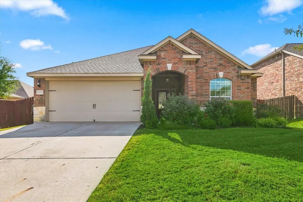 1824 Mesquite Lane