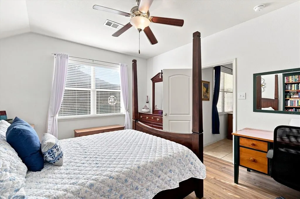 1824 Mesquite Lane