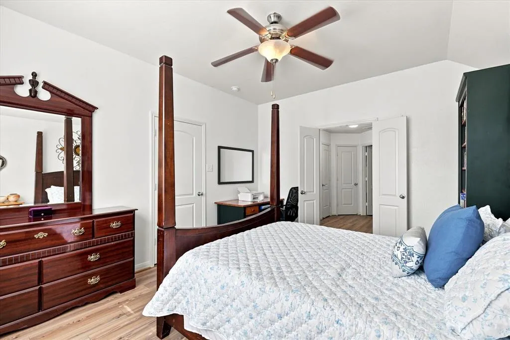 1824 Mesquite Lane