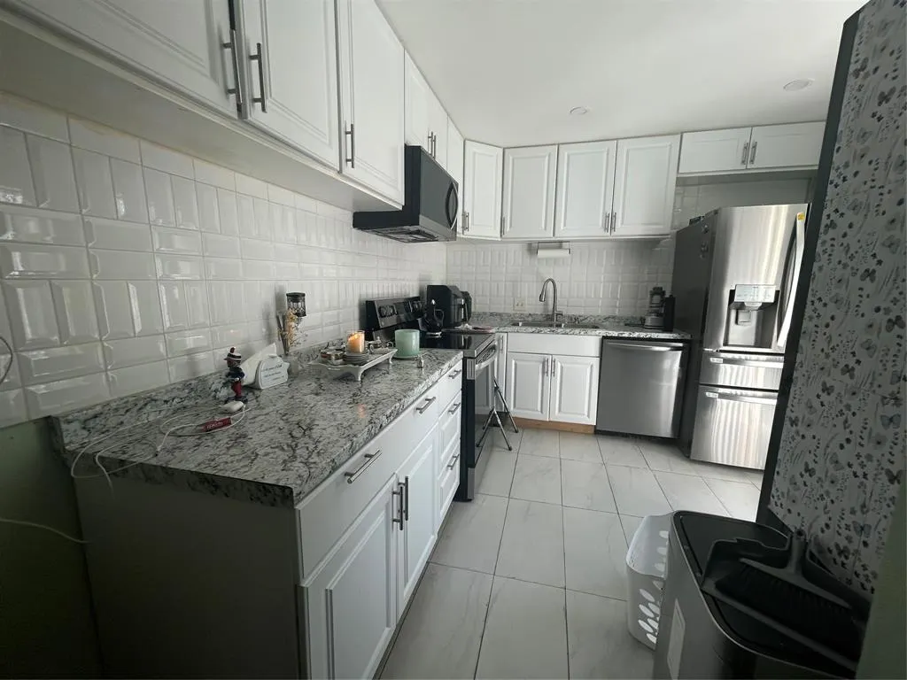 2317 Trellis Place
