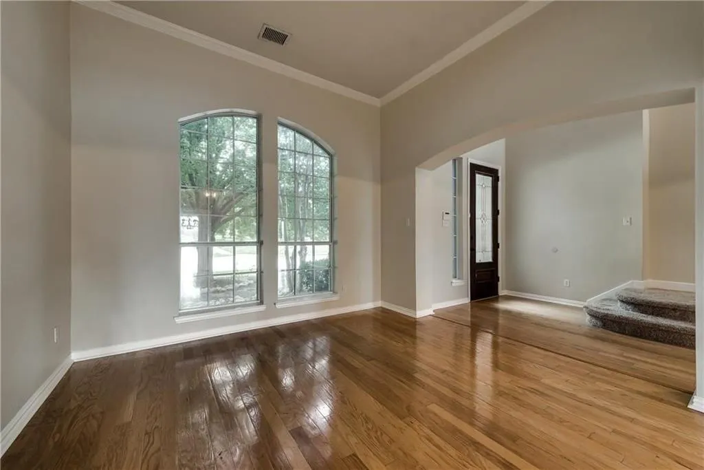 9428 Patagonia Lane