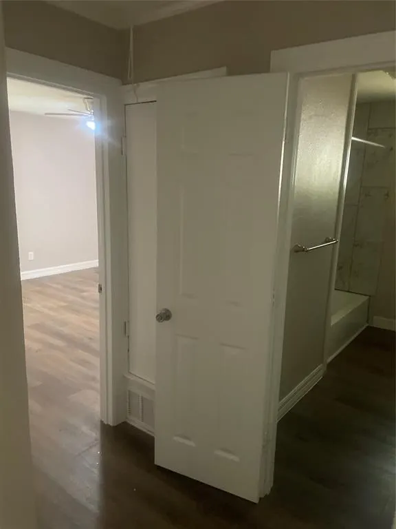 904 Spring Valley Plaza #B