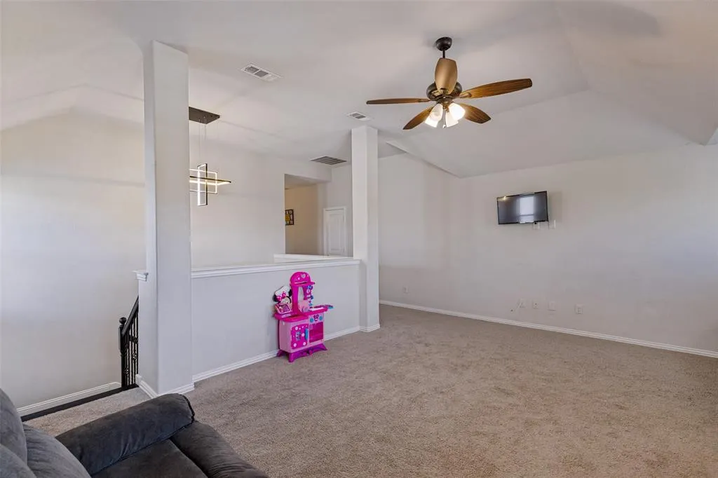 817 Glendale Drive