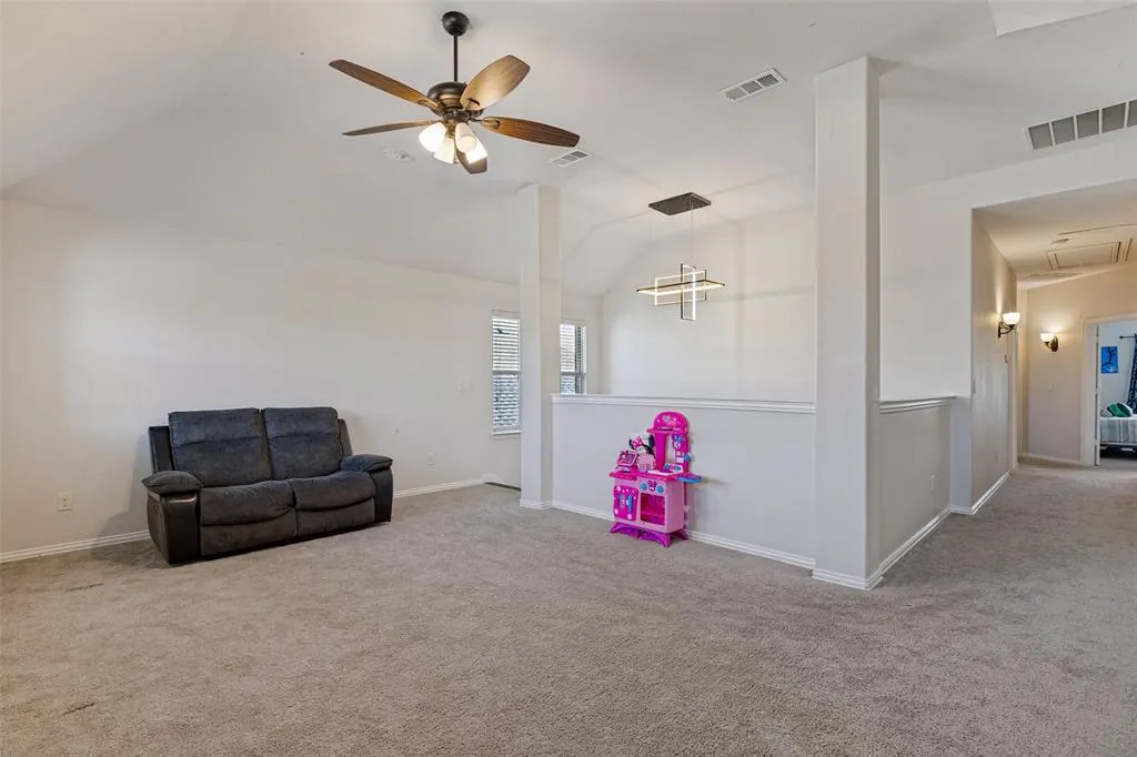 817 Glendale Drive