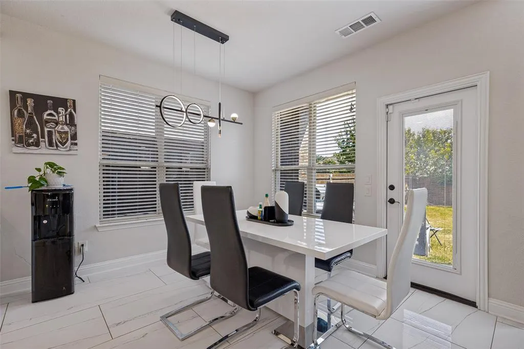 817 Glendale Drive