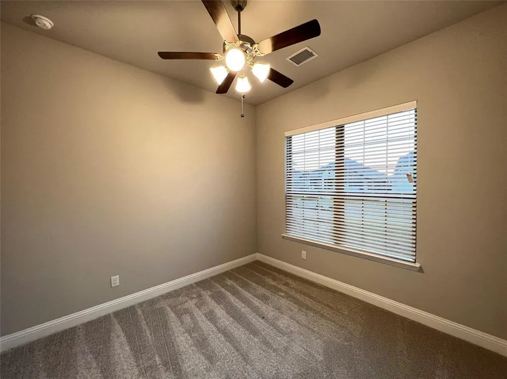 4008 Whitetail Lane