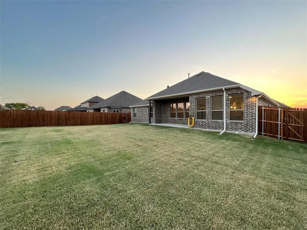 4008 Whitetail Lane
