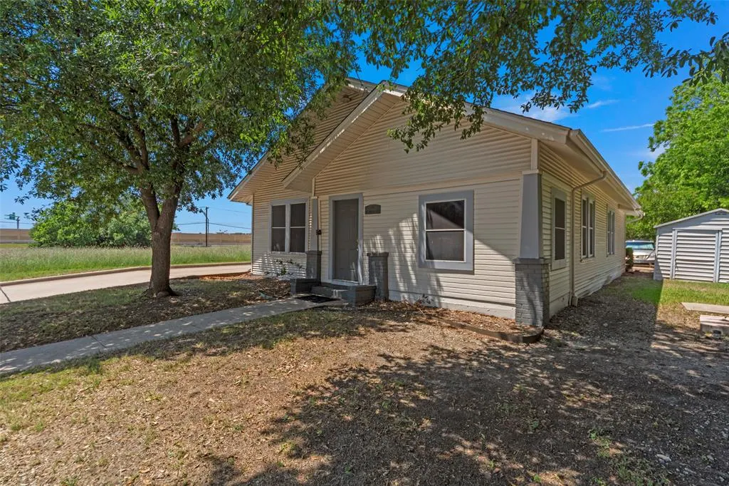 508 W Main Street