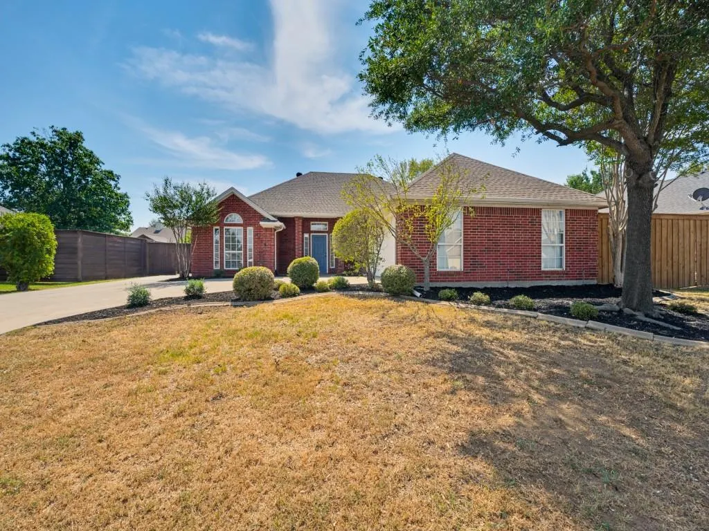 1005 Diane Street