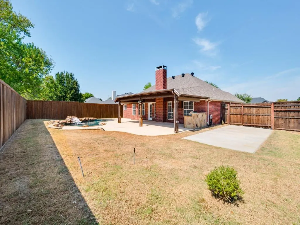 1005 Diane Street