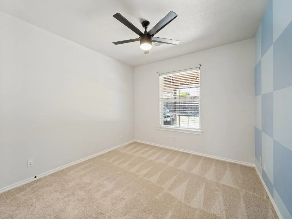1005 Diane Street