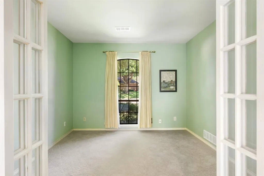 2510 Buttercup Drive