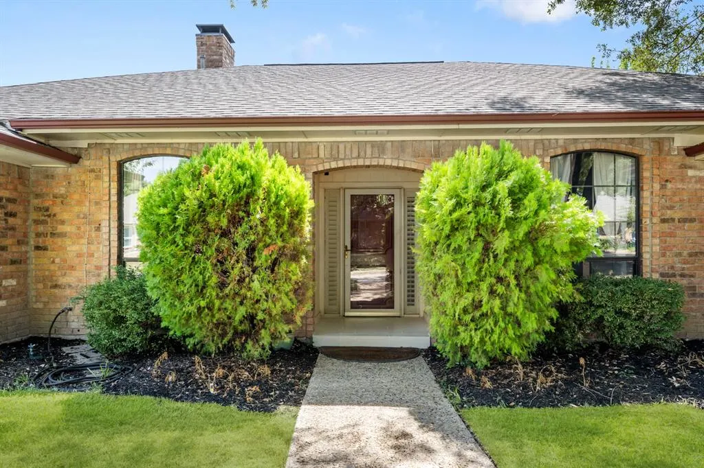 2510 Buttercup Drive