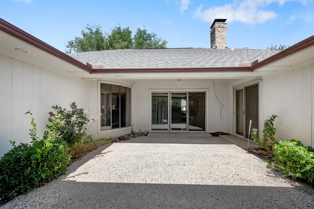 2510 Buttercup Drive