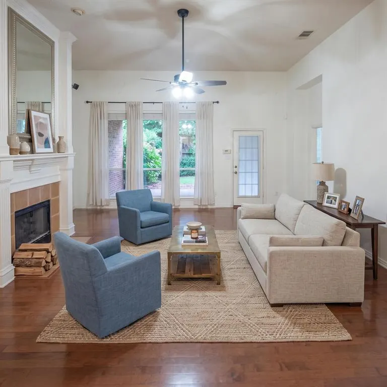 742 Yellowstone Drive
