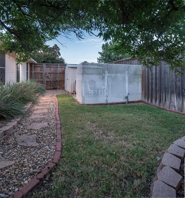 742 Yellowstone Drive