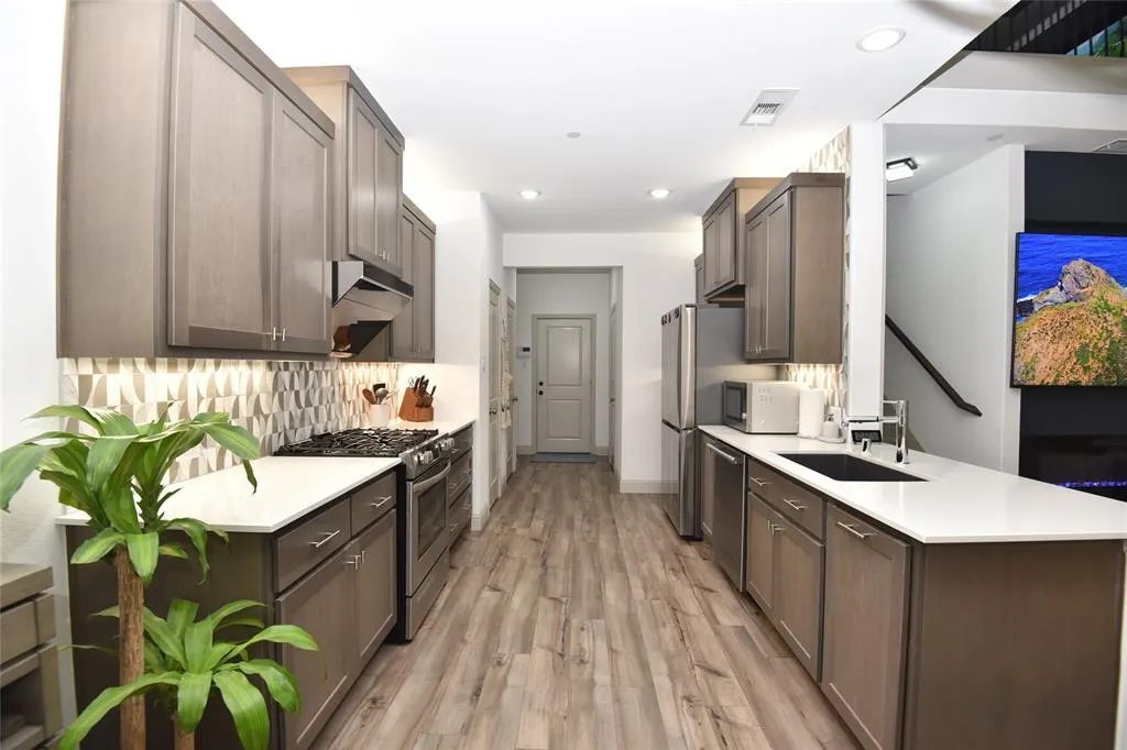 1022 Emil Place