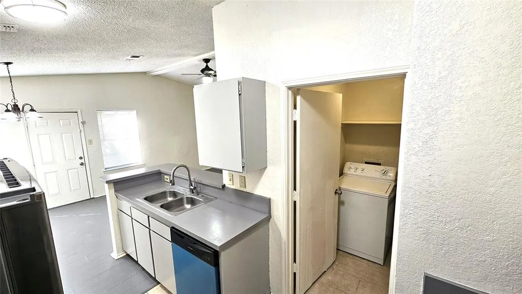 7513 and 7515 Tiffany Meadows Lane
