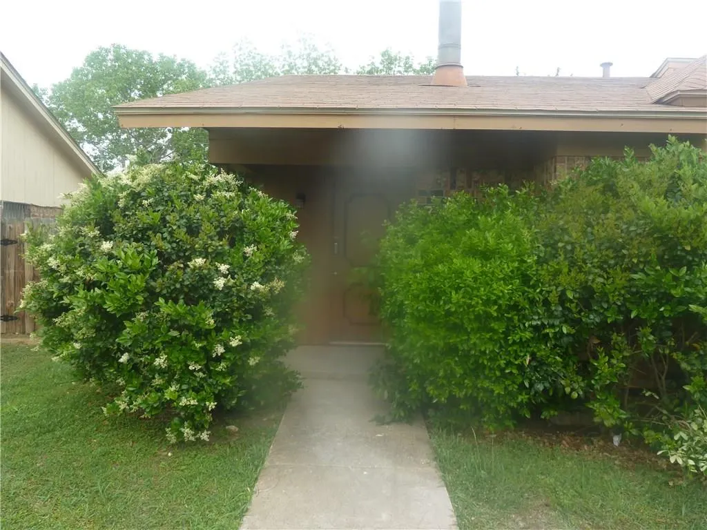 7513 and 7515 Tiffany Meadows Lane