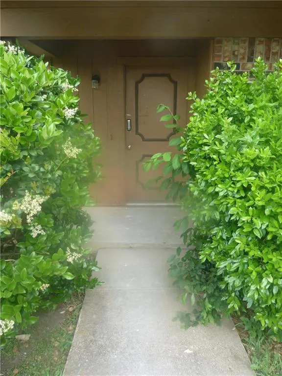 7513 and 7515 Tiffany Meadows Lane