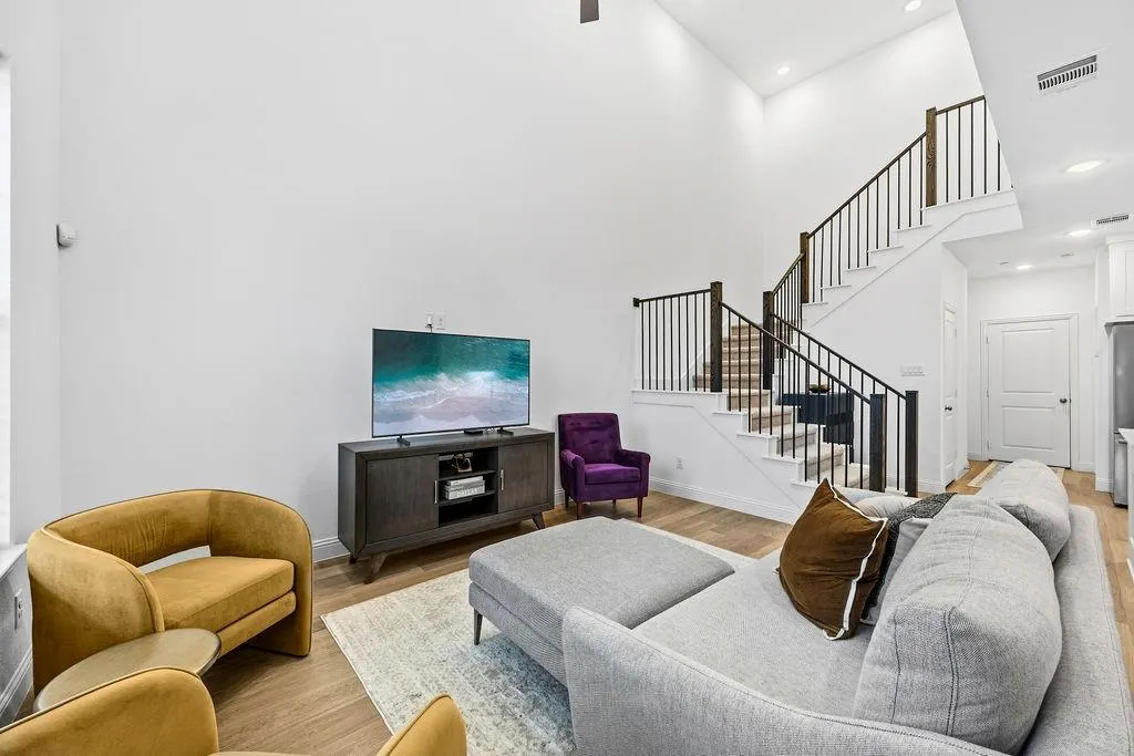 1228 Junction Drive
