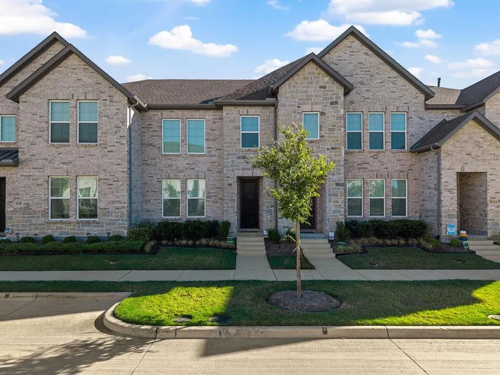 1228 Junction Drive