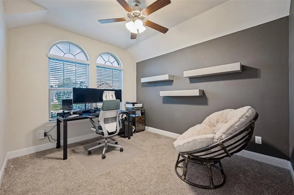 1429 Green Valley Way