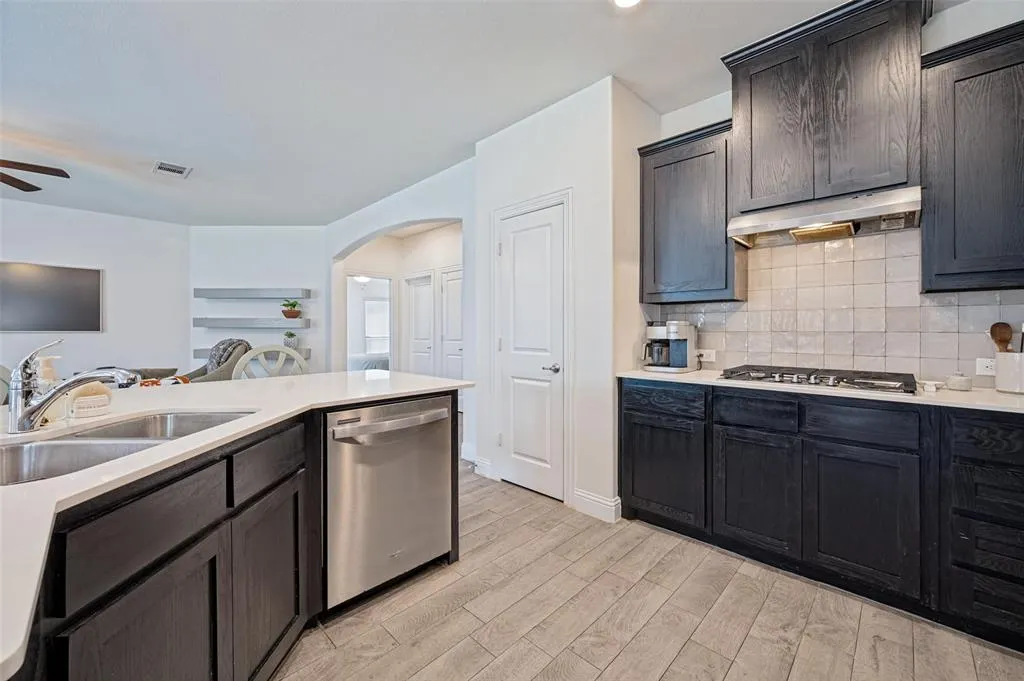 1429 Green Valley Way