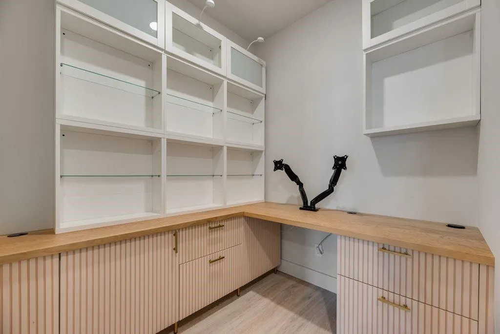 770 Cavitt Court