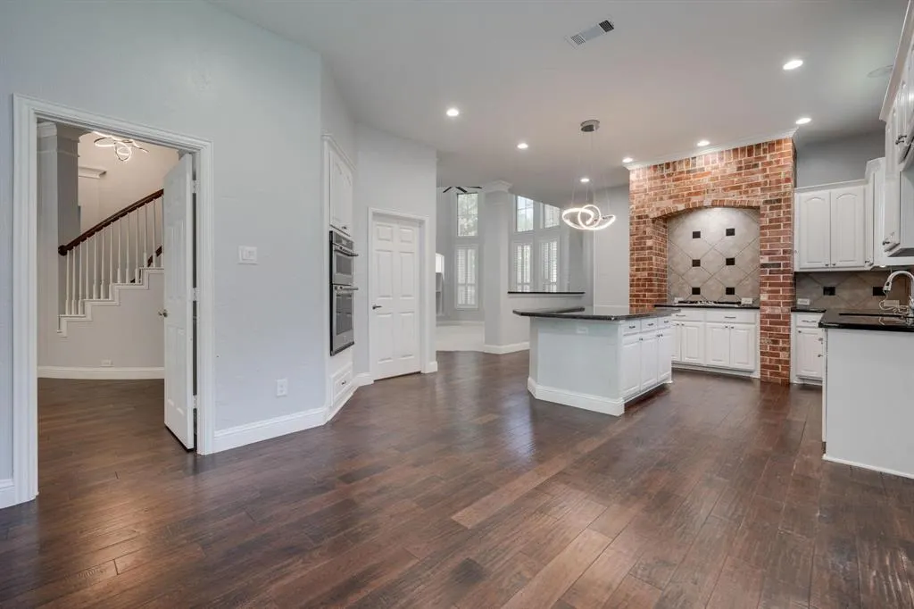 1508 Comanche Drive
