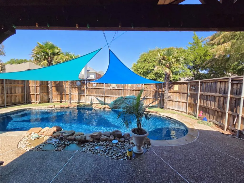 11616 Meridian Drive