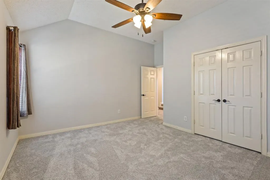 11616 Meridian Drive