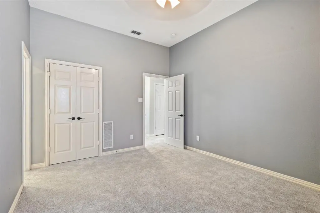 11616 Meridian Drive