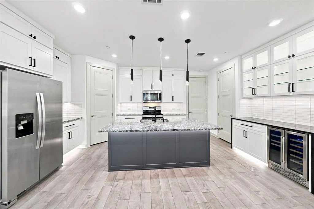1652 Jessica Drive