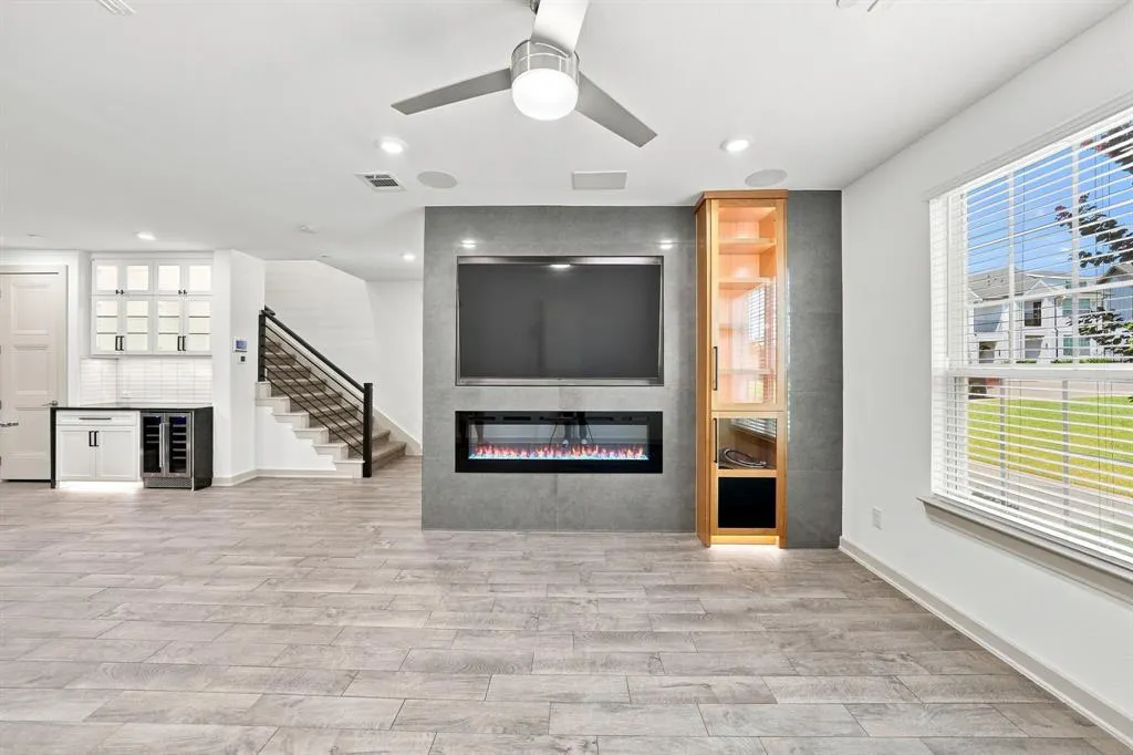 1652 Jessica Drive