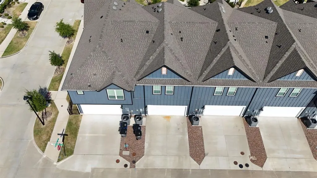 1652 Jessica Drive