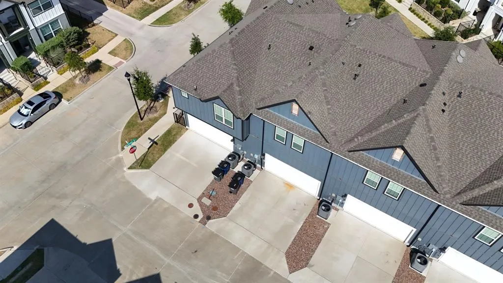 1652 Jessica Drive