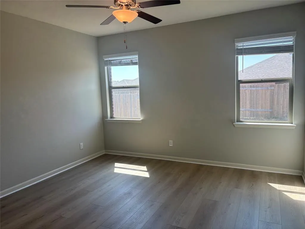 2013 Emma Court