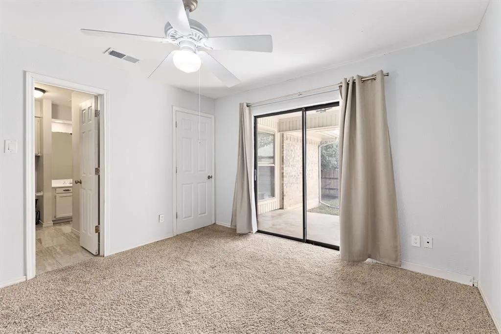 812 Saint Paul Court