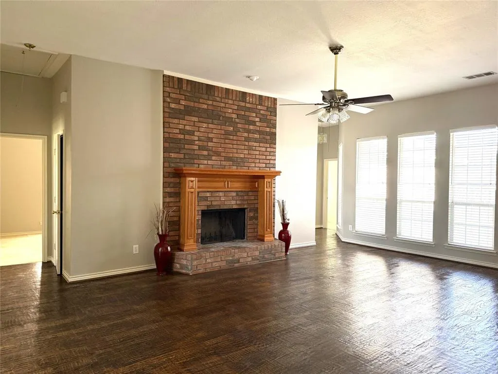1419 Glendover Drive