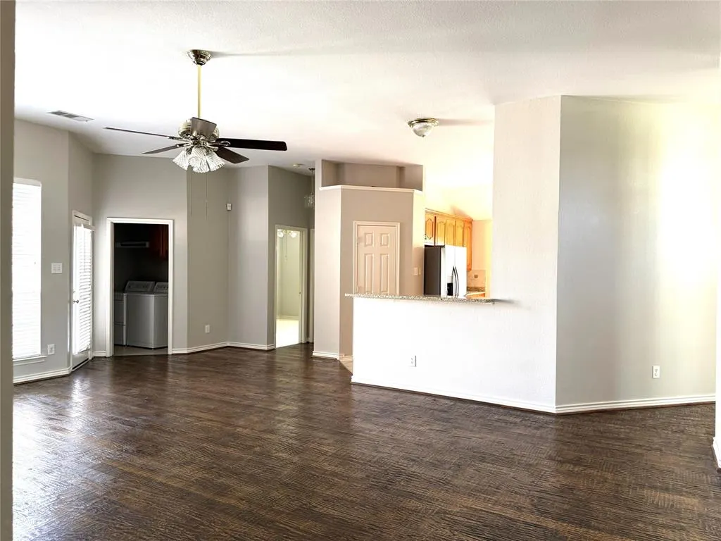 1419 Glendover Drive