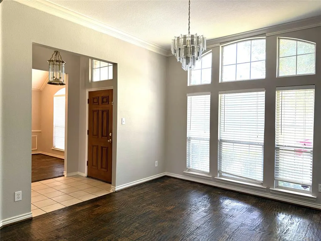 1419 Glendover Drive