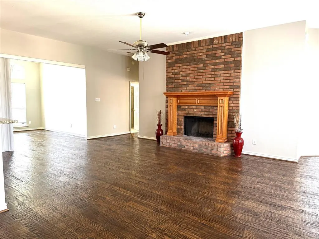 1419 Glendover Drive
