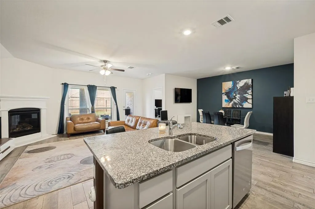 3215 Texas Trail