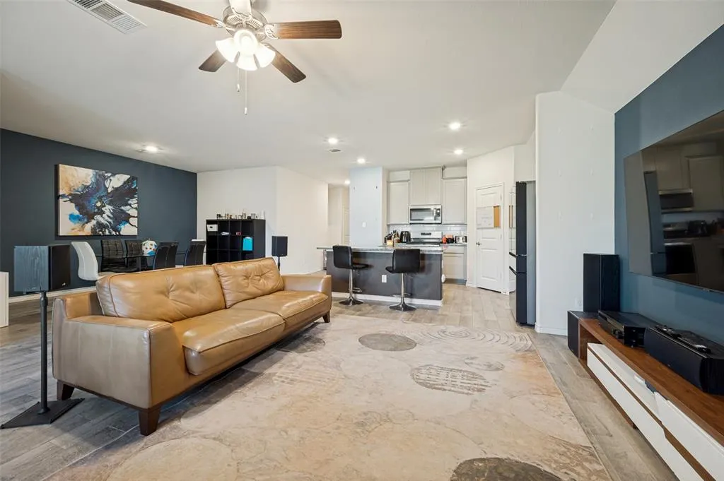 3215 Texas Trail