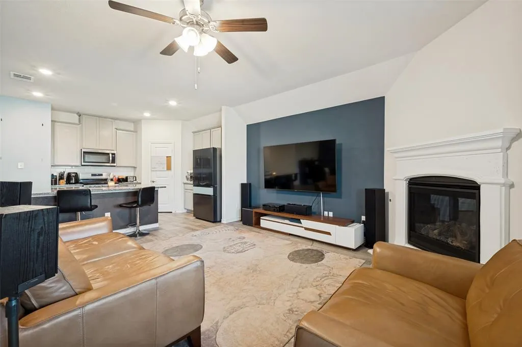 3215 Texas Trail