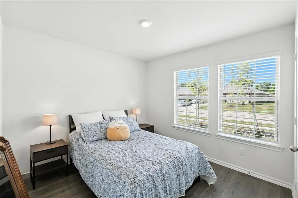 2116 Rosemary Way