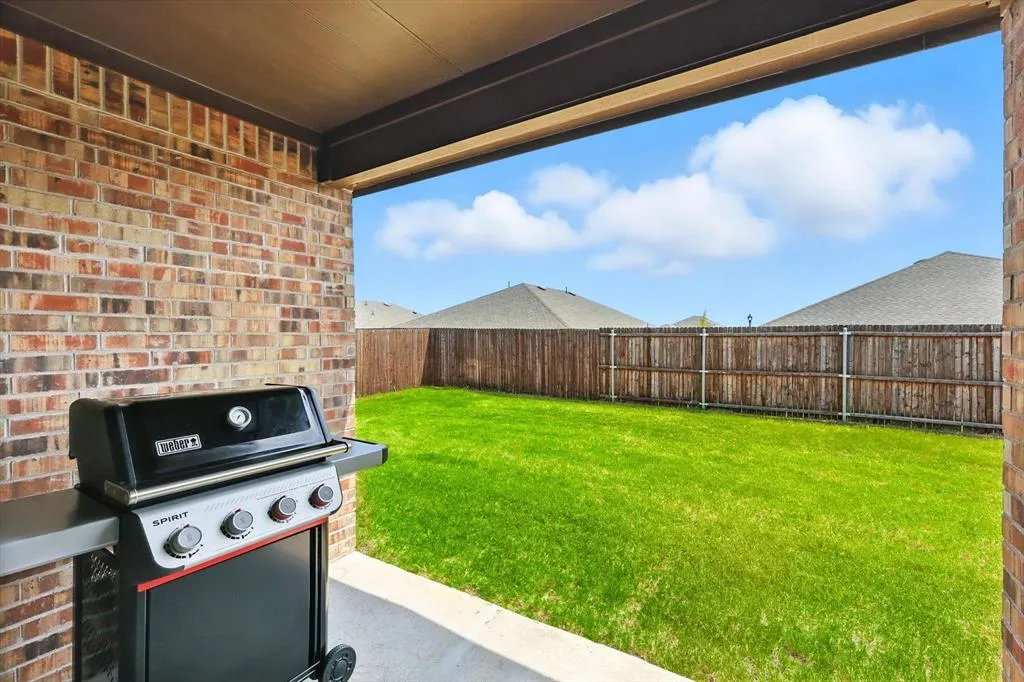 2116 Rosemary Way
