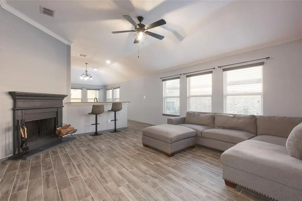 8309 Black Hills Trail