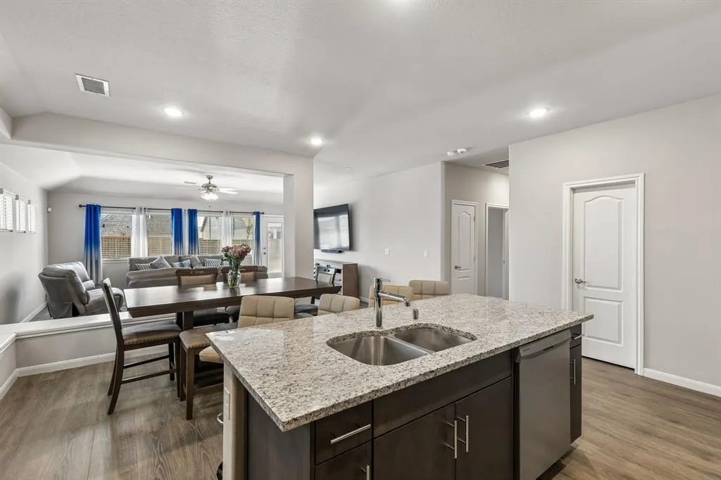 1105 Mapleton Drive